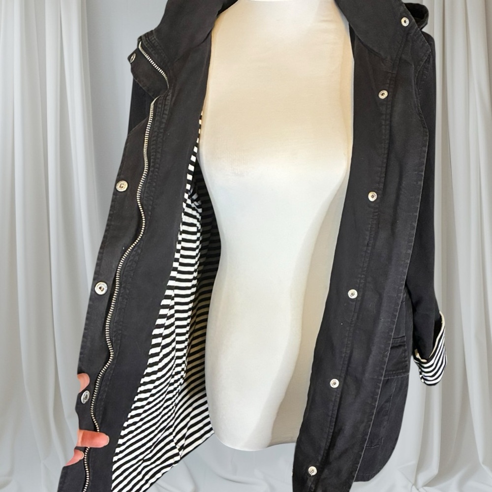 Market & Spruce Charcoal Utility Jacket with Striped Accents - Picture 4 of 7